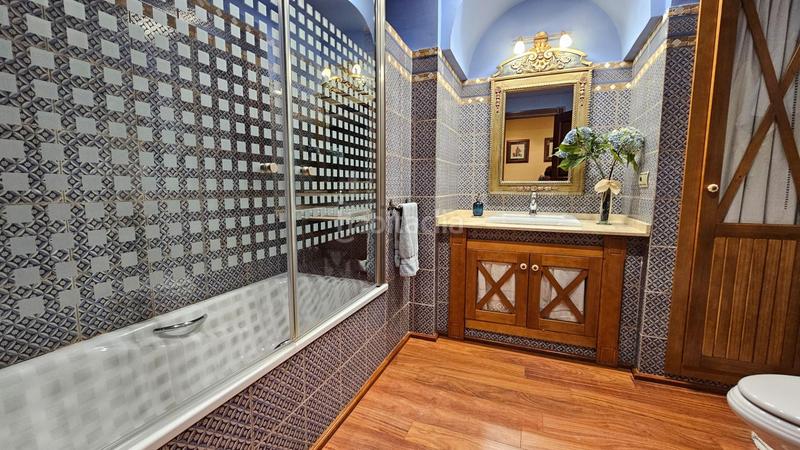 Foto 2f4d1e6e-66ac-4baf-a49b-8791dd81d2b6. Xalet amb calefacció aparcament piscina a Santa Maria de Trassierra Córdoba