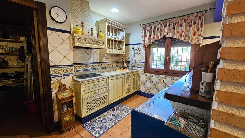 Foto 487dc113-74e3-439b-b423-f5a920e16501. Xalet amb calefacció aparcament piscina a Santa Maria de Trassierra Córdoba