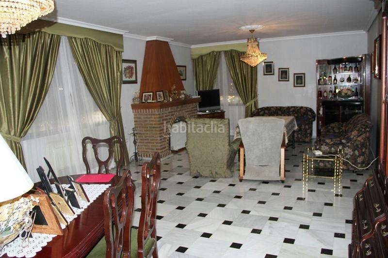 Foto 9fdb2c7b-b575-4188-8b68-aa6d9f004d17. Chalet avec parking piscine dans El Brillante -El Naranjo - El Tablero Córdoba