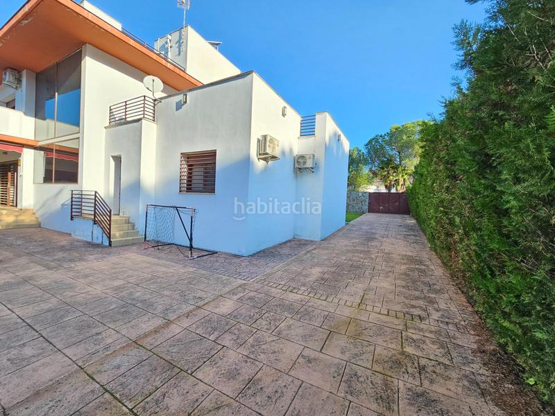 Foto 10796b81-f193-41b6-aa6d-0f0c4d9f320a. Xalet amb aparcament piscina a Las Jaras Córdoba