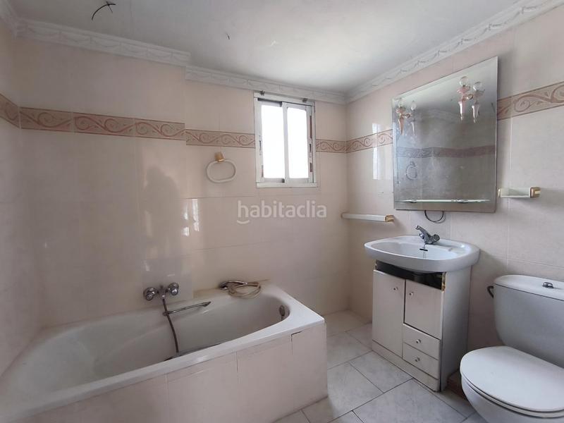 Foto 563cf66f-54d1-4087-b740-ddb31b2e7117. House with heating parking in casco histórico - ribera - san basilio Córdoba