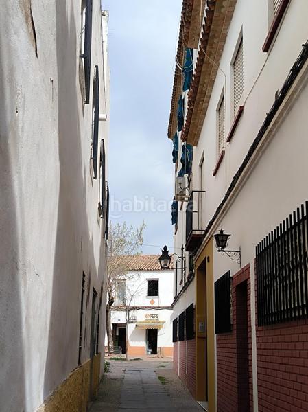 Foto de273ff7-de06-406a-9cbe-0d9b3397a9c1. House with heating parking in casco histórico - ribera - san basilio Córdoba