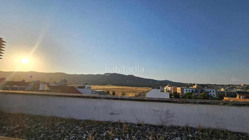 Foto 7d6ab546-f876-43a0-8716-31ac4ef1f91c. Casa con riscaldamento parcheggio piscina in Poniente-Norte - Miralbaida - Parque Azahara Córdoba