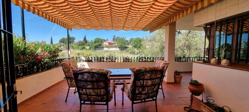 Foto c2c2ae73-1b40-4005-b35c-44c7b0784957. Chalet  zona brillante en El Brillante -El Naranjo - El Tablero Córdoba