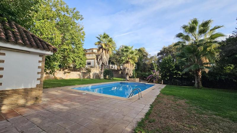 Foto 21a0b18b-ea6d-41f1-a8f8-319de4d6c0cf. Xalet amb aparcament piscina a Paraíso Arenal - La Colina Córdoba