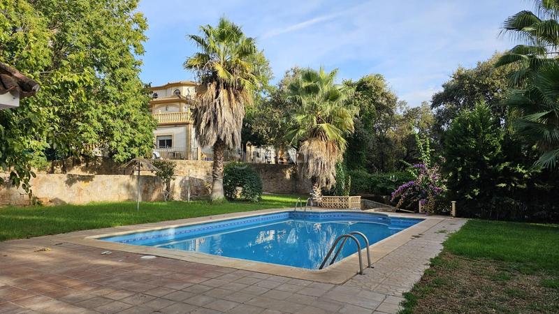 Foto dcd00319-258a-42f9-aecc-efc5f16a71e9. Xalet amb aparcament piscina a Paraíso Arenal - La Colina Córdoba