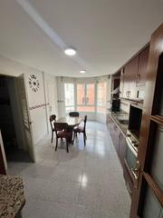Appartement à Huerta de la Reina - Trassierra. Buen piso, junto al vial norte