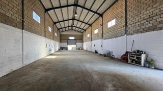 Nave industrial en Sector Sur. Si quieres que te vean esta es tu nave!!!!!