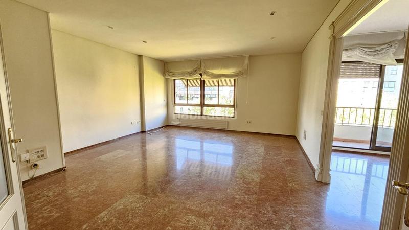 Foto 9ee16000-e265-432b-b6c5-80d9d0a56681. Alquiler piso magnífica vivienda de 224 mc en pleno Centro en Córdoba