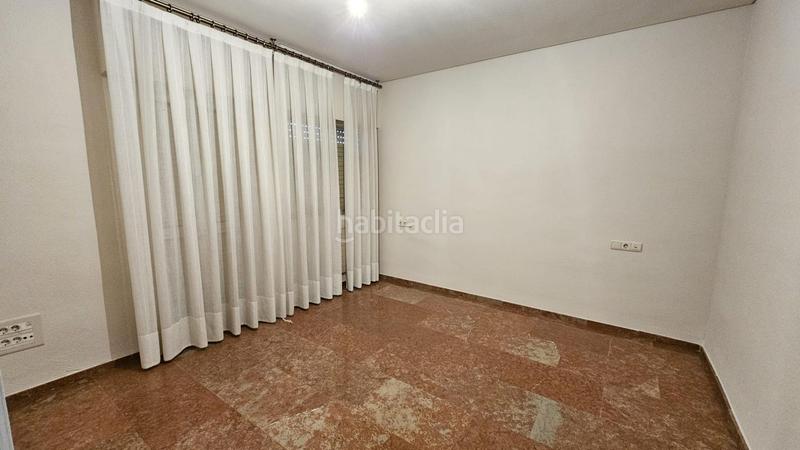 Foto f0652b88-d47b-4d77-b7c1-62ec5ed4d972. Rent flat with parking in Centro Córdoba