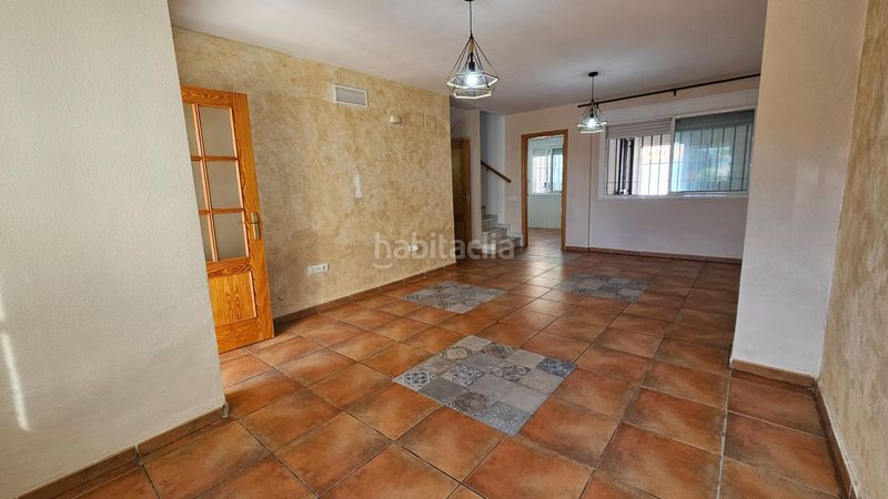 Foto 564bf3e1-657f-4be5-ac49-e40957cd3aa9. Casa adosada vivienda adosada en la victoria córdoba en Victoria (La)