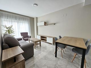 Location Appartement à Belalcázar. Piso alquiler zona huerta la reina