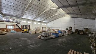 Nau industrial a Sector Sur. Oportunidad única en córdoba capital