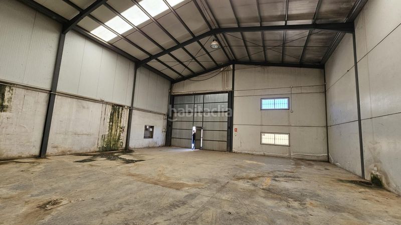 Foto 0e26ebd0-9eb5-420b-b270-35d13b36fa73. Alquiler nave industrial  en venta y alquielr en almodovar del rio en Almodóvar del Río