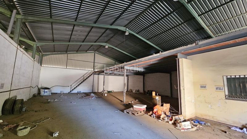 Foto 3fa42714-f769-42ac-a15a-08f47345d62d. Alquiler nave industrial  en venta y alquielr en almodovar del rio en Almodóvar del Río