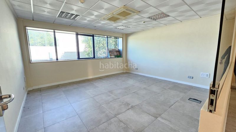 Foto 56d80884-9834-4fc6-99c1-62518f7ca14d. Alquiler nave industrial  en venta y alquielr en almodovar del rio en Almodóvar del Río