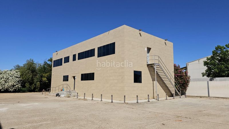 Foto f0b36249-b8b8-4a28-a174-a6ef08cbeda7. Alquiler nave industrial  en venta y alquielr en almodovar del rio en Almodóvar del Río