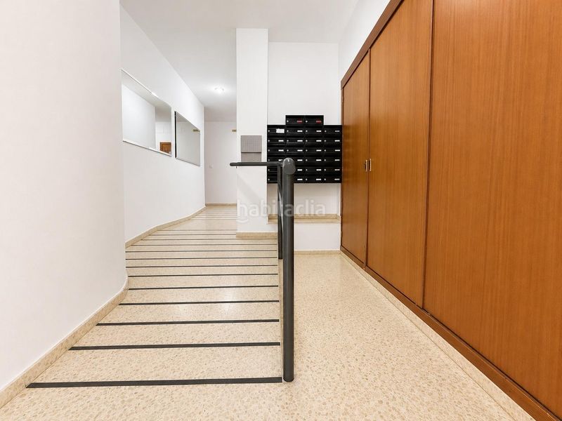 Foto db3254eb-ffca-4942-a39a-0a2da8d804cc. Planta baja listo para entrar a vivir bajo adaptado, amueblado, con vestidor, garaje y trastero en Montoro
