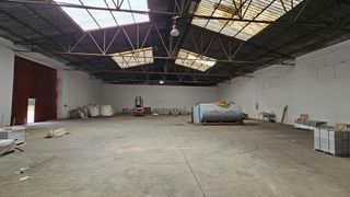 Miete Fabrikhalle in El Higuerón. Gran nave industrial en alquiler en zona el higueron