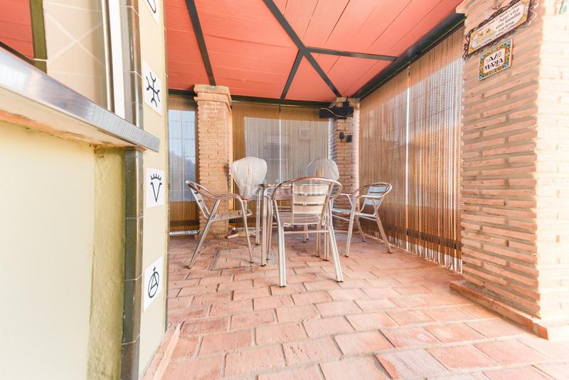 Foto 0bda8056-37bd-4e0c-b871-22a3f6dadcc7. Xalet amb aparcament piscina a Espartinas pueblo Espartinas