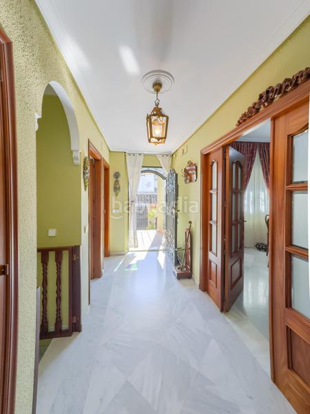 Foto 204d5701-00cc-47b8-aaa0-029d8807c1f3. Xalet amb aparcament piscina a Espartinas pueblo Espartinas