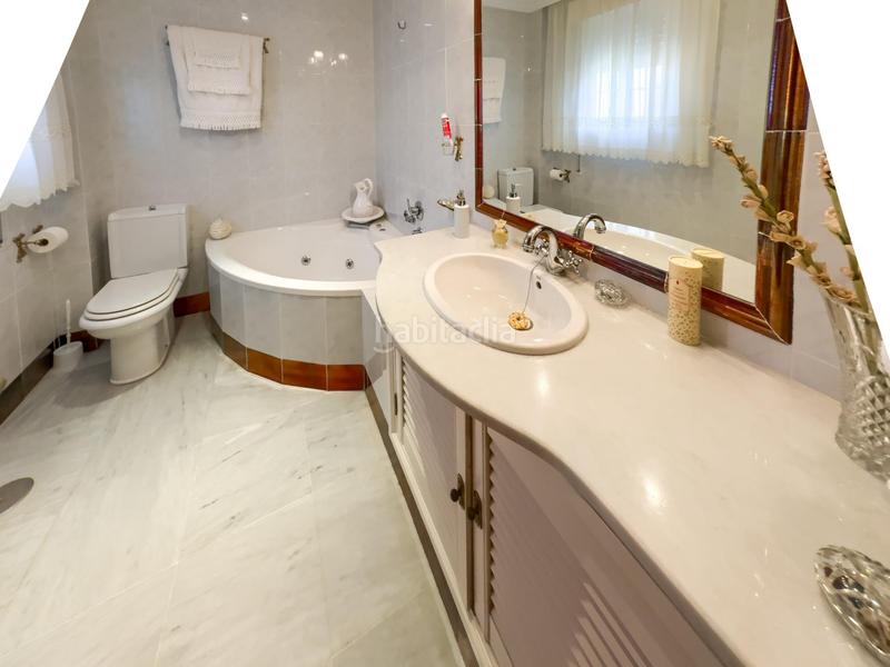 Foto 43b25acf-0f2c-4585-ac97-5250a4036d46. Xalet amb aparcament piscina a Espartinas pueblo Espartinas