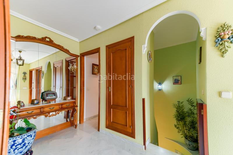 Foto e84f3820-6ad0-4110-9b4d-493a62e861e0. Xalet amb aparcament piscina a Espartinas pueblo Espartinas