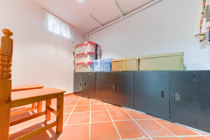 Foto fc85064e-8f0c-4623-8c5d-3be90aca6e60. Xalet amb aparcament piscina a Espartinas pueblo Espartinas