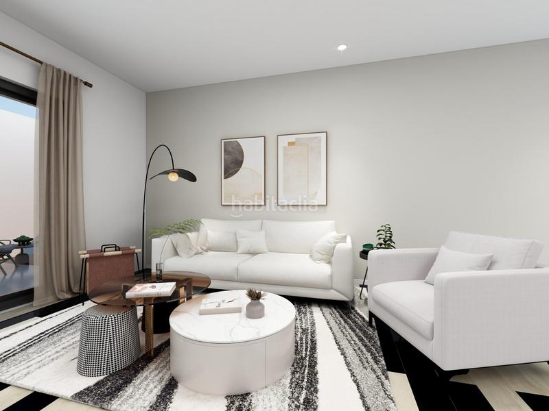 Foto ebc33264-fb2a-405f-a787-3c541d3bd1bf. Piso vivienda excluisvas a precios excepcionales! en Sevilla