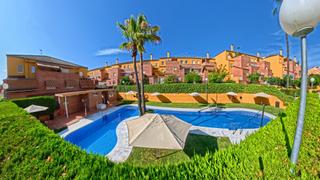 Appartement en Calle adarajas 14. Tu nuevo hogar te espera en santa eufemia!