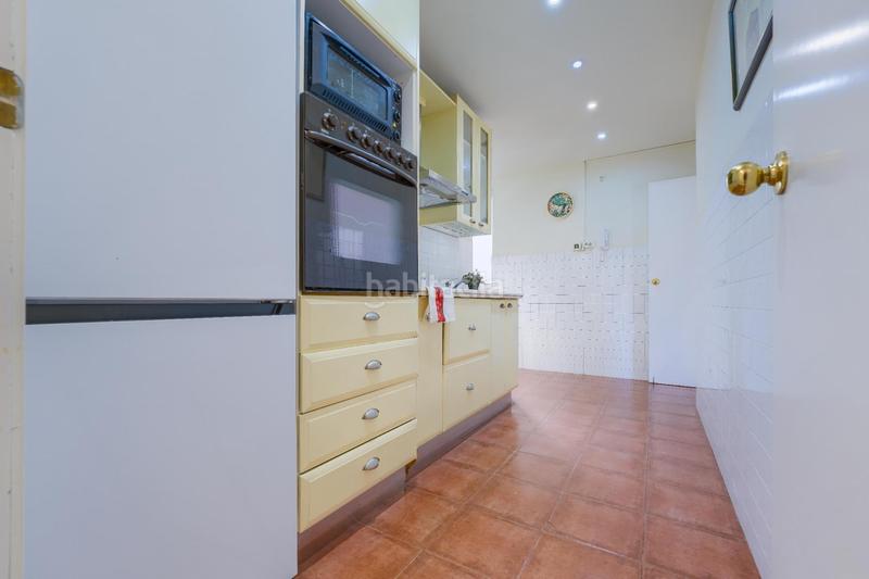 Foto 4a6f3fe5-83ee-4310-8802-bc7b14198c21. Appartement dans calle adarajas 14 dans Santa Eufemia Tomares