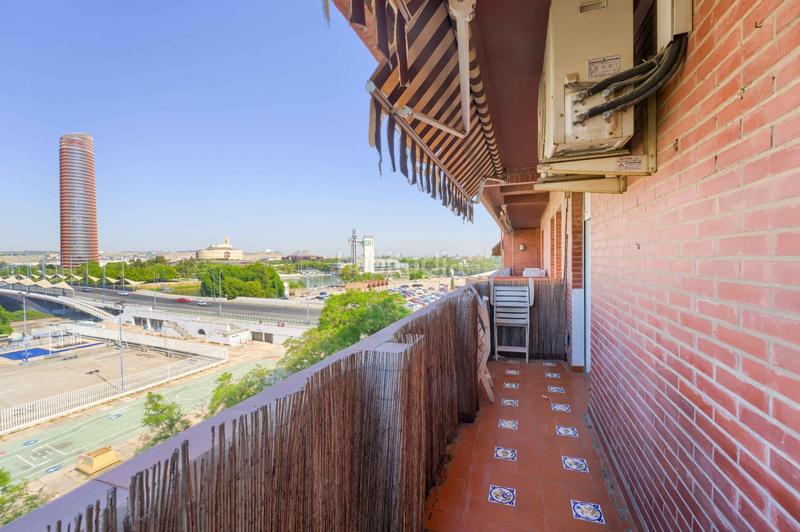 Foto 5bff5e2f-deb3-4d55-bc5d-9461102754c4. Etagenwohnung mit parking in Arenal - Museo Sevilla
