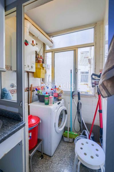 Foto a3ce3d72-9bfe-4e78-9d17-5363837f2afd. Etagenwohnung mit parking in Arenal - Museo Sevilla