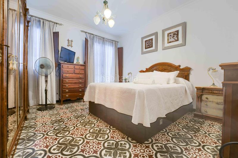 Foto 388d3d28-3769-43a7-9e61-4c1c329b8f1e. Casa vivienda con local vive, trabaja y haz realidad tu proyecto personal. en Olivares
