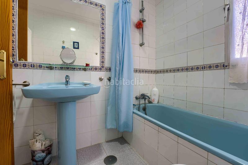 Foto a325141e-756f-4b8b-970c-dee890b1f549. Casa vivienda con local vive, trabaja y haz realidad tu proyecto personal. en Olivares
