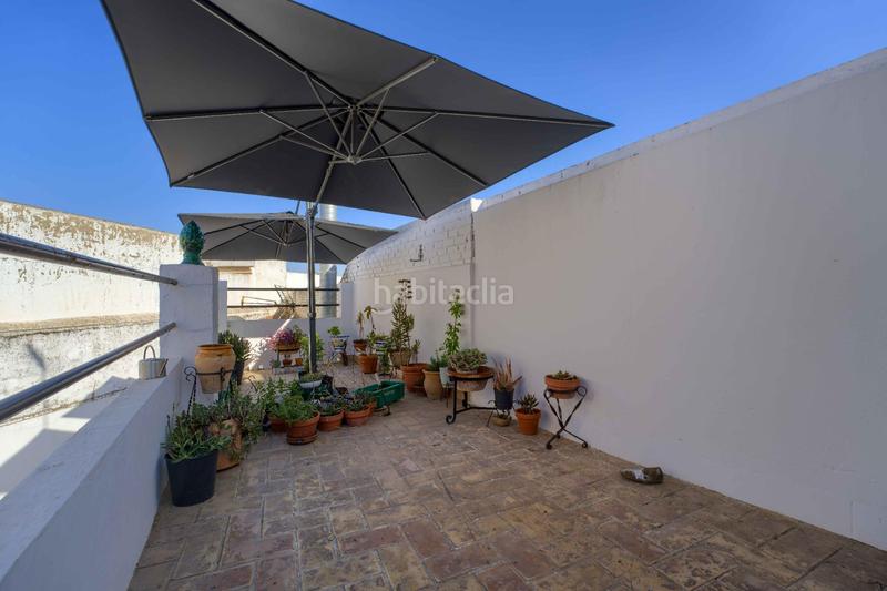 Foto c8c0f7df-3f46-4aac-8a49-1ea536be7d0f. Casa vivienda con local vive, trabaja y haz realidad tu proyecto personal. en Olivares
