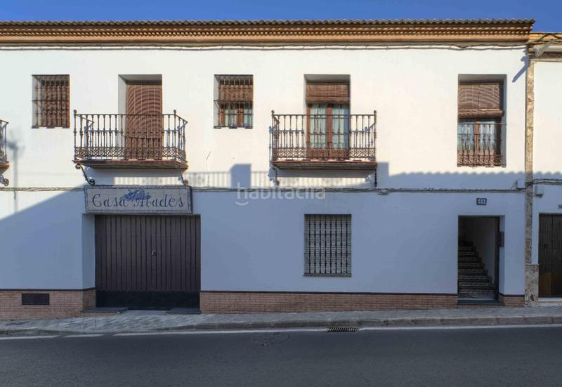 Foto f45527d1-174d-4be1-be00-3aee724b6003. Casa vivienda con local vive, trabaja y haz realidad tu proyecto personal. en Olivares