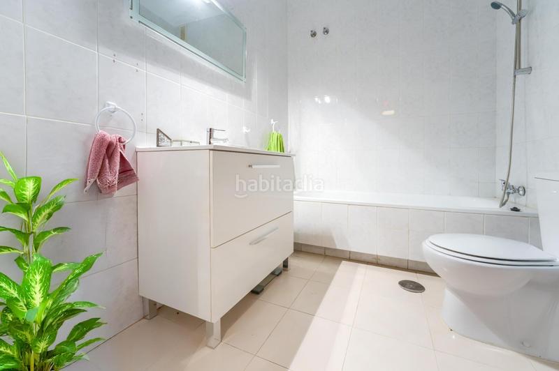 Foto 78ddcf28-ee2e-455c-8617-84cc64d7408c. Casa adosada un hogar que nos ha dado todo en Olivares