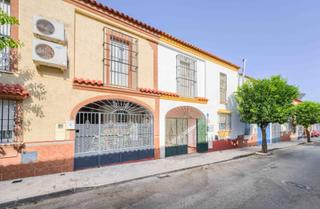 Casa adosada en Olivares. Un hogar que nos ha dado todo