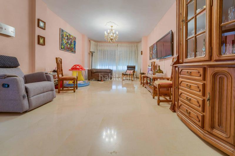 Foto f7d733aa-cffa-442e-90b3-e1f1034a80c4. Casa bifamiliare con parcheggio piscina in Loreto Espartinas