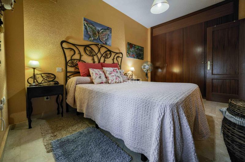 Foto 1a8d41f5-c56c-4ead-b106-fe22f6fc95ba. Casa pareada en Loreto Espartinas
