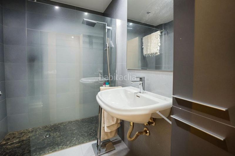 Foto 5b46a2bf-fd3b-464f-9229-4d2d4e795f65. Reihenhaus in avenida avenida cristina hoyos in Aljamar Tomares