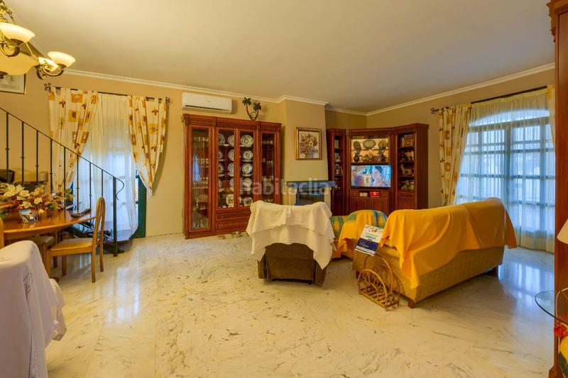 Foto 2dcb7229-9ccd-4e58-a81c-58f4f6d09697. Chalet con parcheggio piscina in Loreto Espartinas