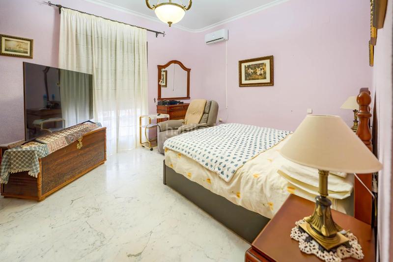 Foto bcc8544e-c727-4cae-a4ae-eb5c0a2b41e8. Chalet con parcheggio piscina in Loreto Espartinas