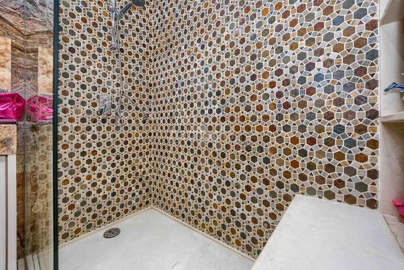 Foto bca5f717-ffa0-4771-8c61-438ba16d5177. Casa amb calefacció aparcament piscina a Centro - Barriada Mallorca Camas
