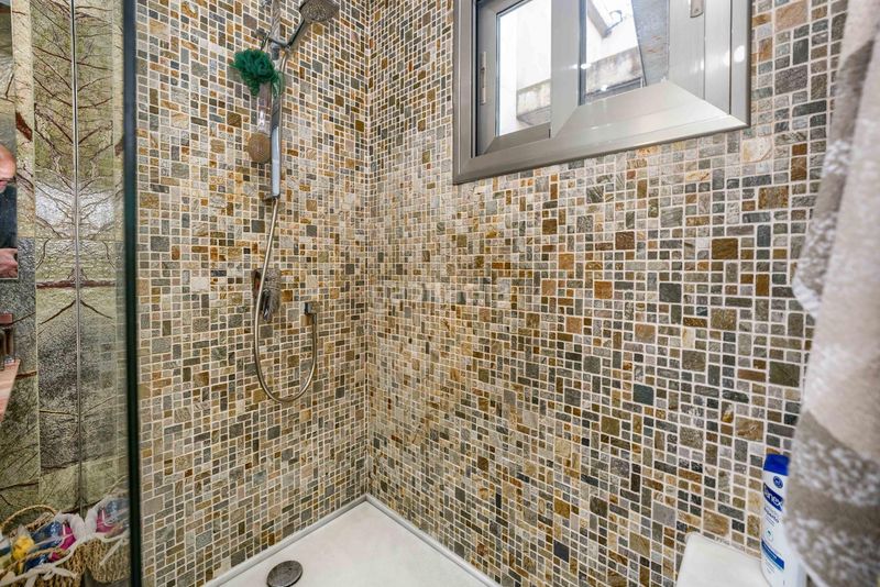 Foto bd236cb1-7d74-4018-916a-4529f25bb5aa. Casa amb calefacció aparcament piscina a Centro - Barriada Mallorca Camas