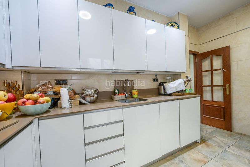 Foto d69016f5-eb8e-4ca4-a69d-7cb9a81baac6. Casa amb calefacció aparcament piscina a Centro - Barriada Mallorca Camas