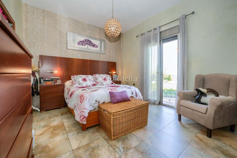 Foto dd550883-5b3f-4646-bbe6-e57e53b645db. Casa amb calefacció aparcament piscina a Centro - Barriada Mallorca Camas