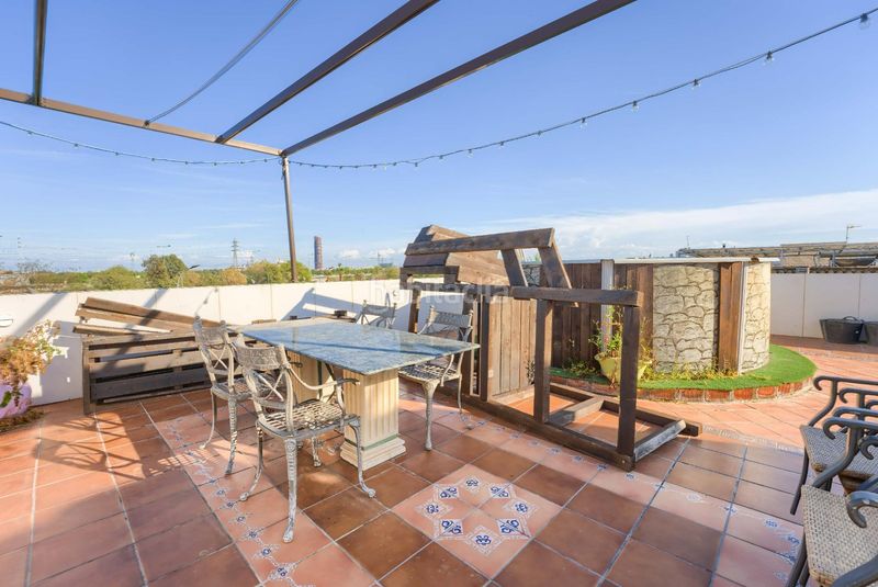 Foto ed1beec7-8978-4793-9a12-954c9a84092a. Casa amb calefacció aparcament piscina a Centro - Barriada Mallorca Camas