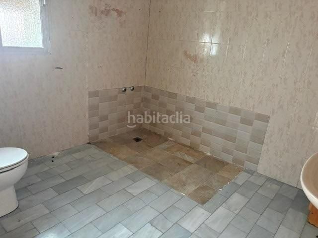 Foto e08b7df4-406c-4be8-8050-056a47f1bb3c. Casa a Umbrete